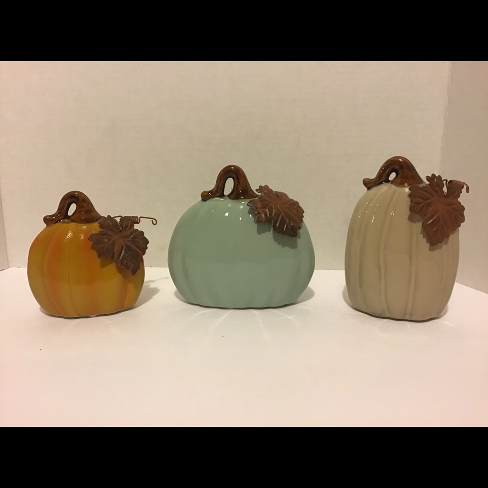 Ceramic Pumpkins Set - Picture 2 of 7